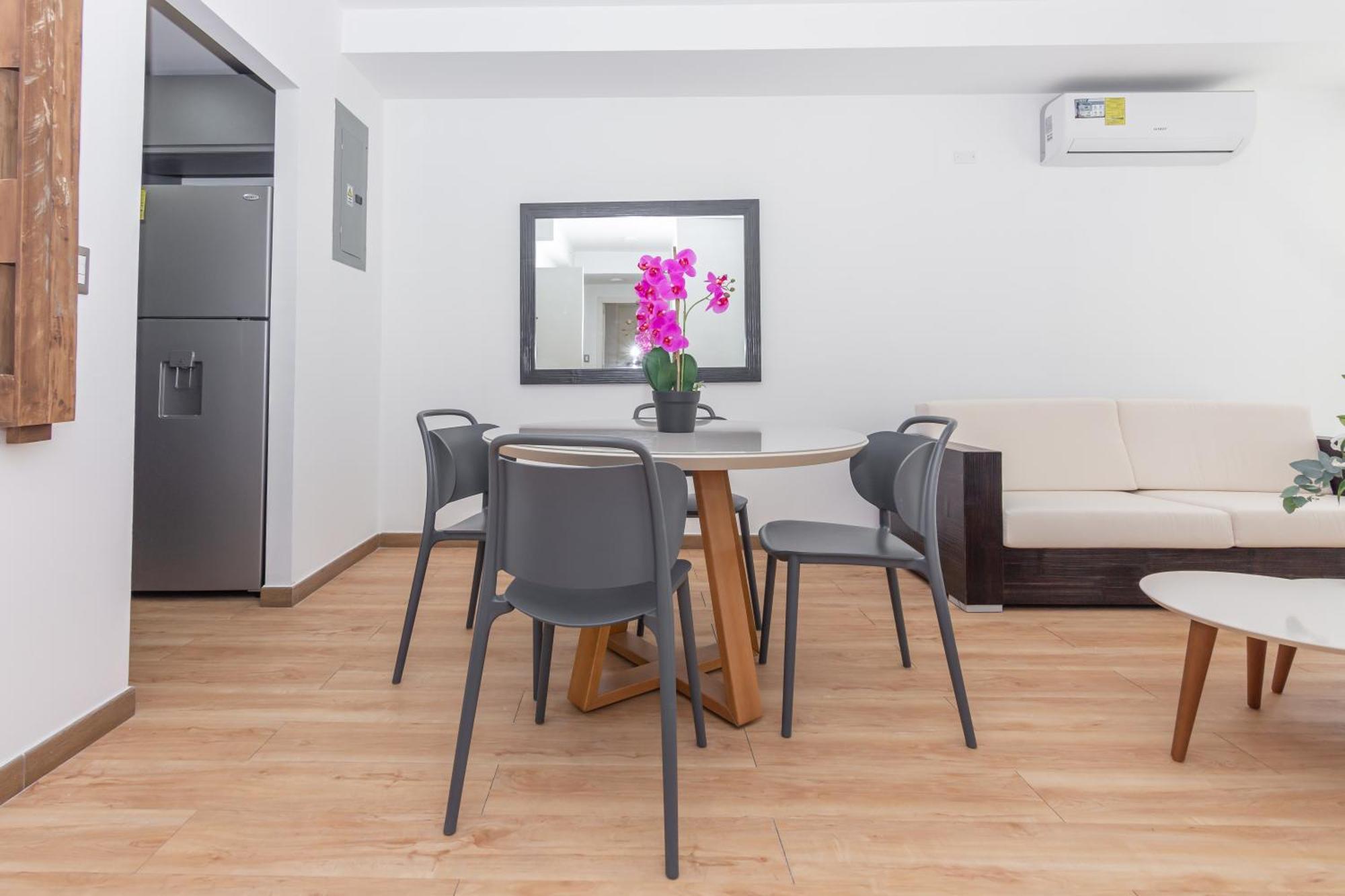 Boutique Apartments Panama Marbella Esterno foto